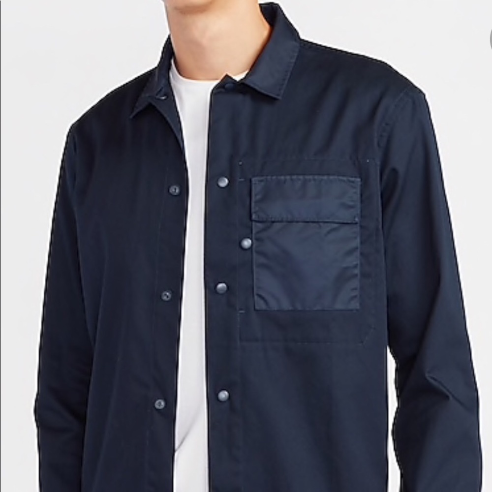 New Express Men’s Dark Wash Chambray Lightweight Slim Snap Front Shirt Jacket